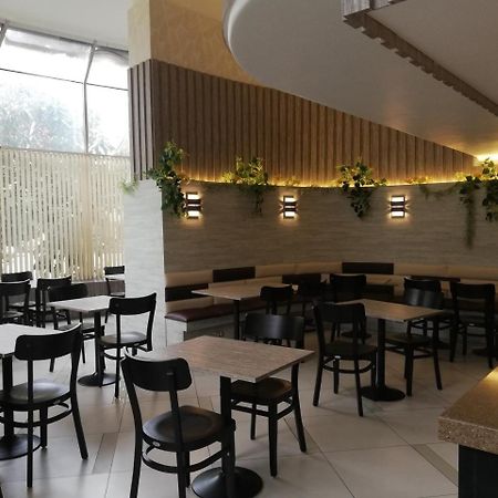 Hotel Montecarlo סנטיאגו מראה חיצוני תמונה