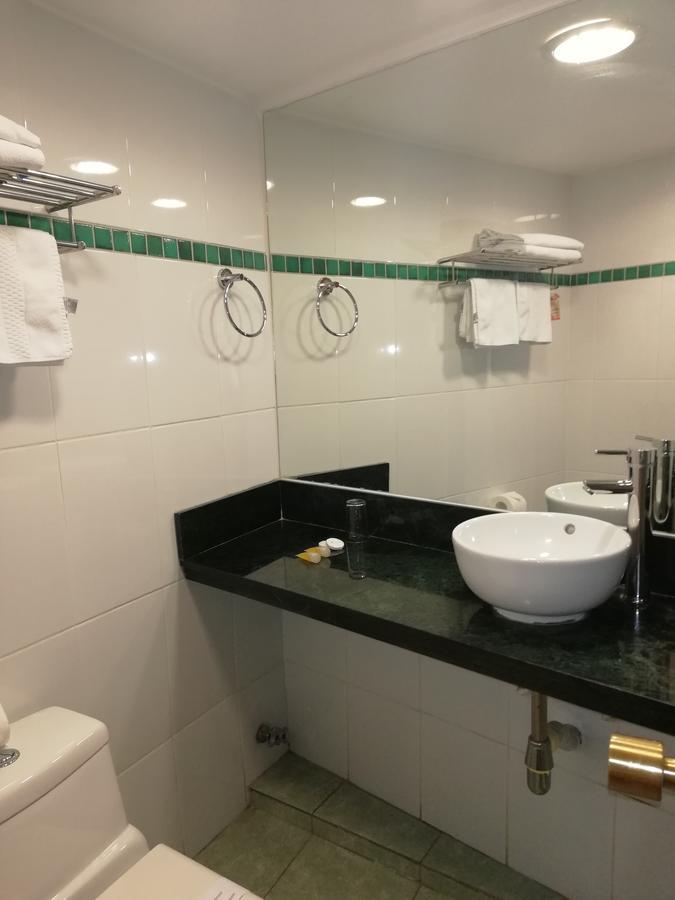 Hotel Montecarlo סנטיאגו מראה חיצוני תמונה