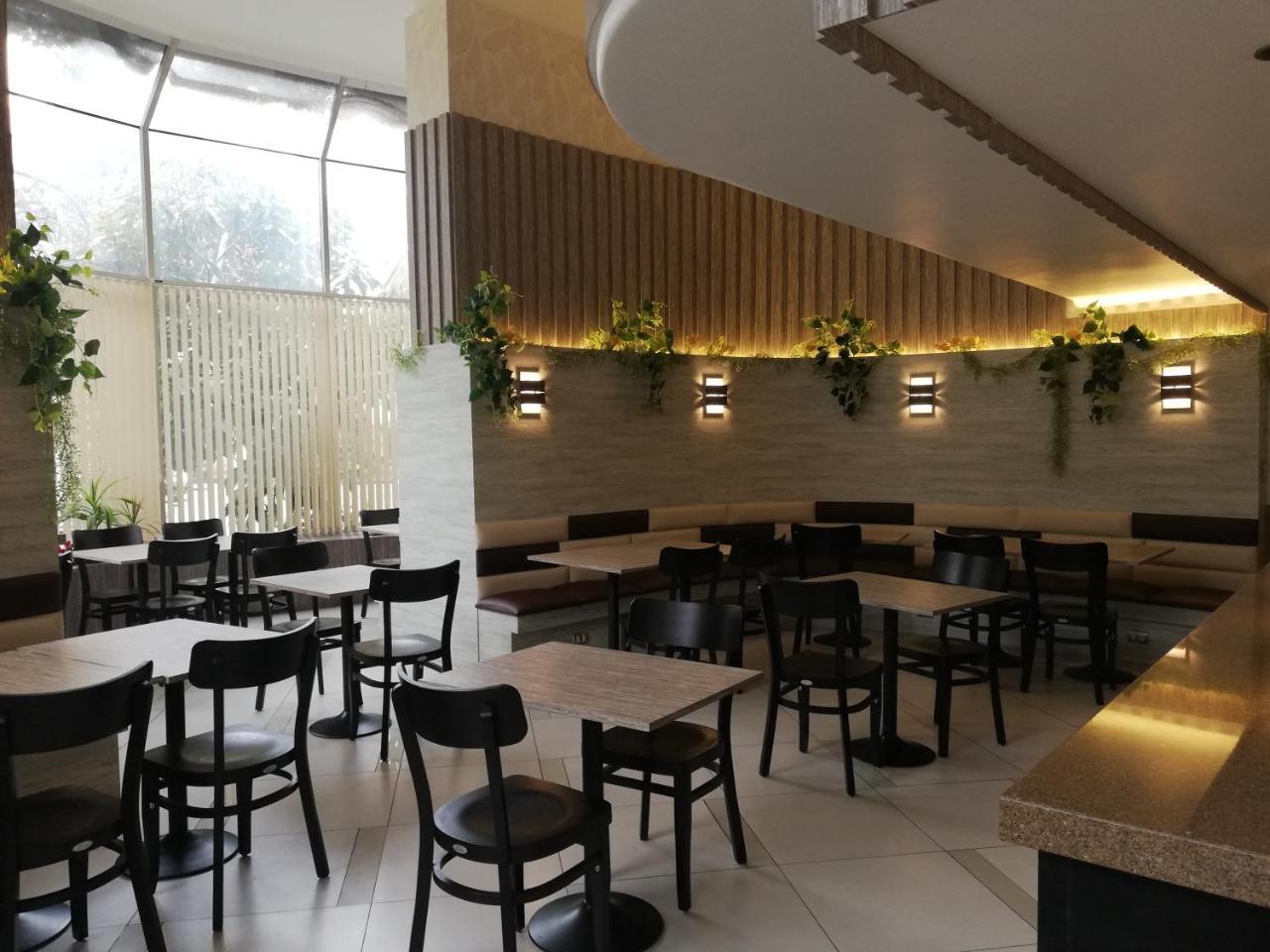 Hotel Montecarlo סנטיאגו מראה חיצוני תמונה